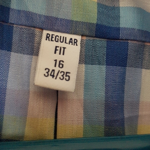 IZOD 16 34-35 button down shirt, new - Picture 3 of 6